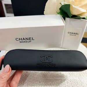 RARE CHANEL (gift w/purchase) *Black Precision Makeup Brush / Pencil Pouch - NIB